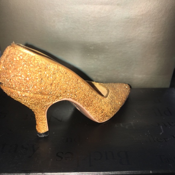 Just the right shoe golden stiletto by raine item 25045 - Picture 6 of 8